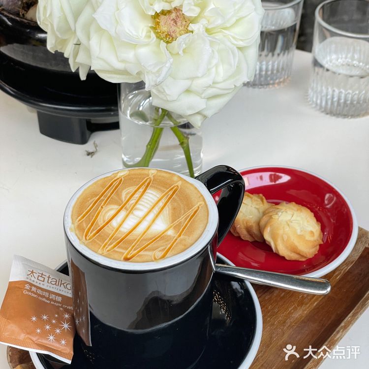 咖啡日记 | 甜蜜的印记[愉快]