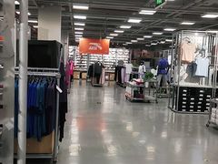 -上品折扣(回龙观店)