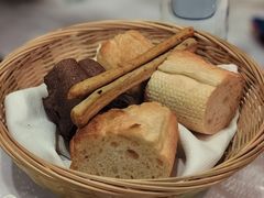 -塞纳河法国餐厅(意式风情街店)