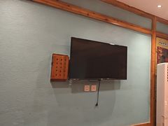 -亮欢寨酸汤鱼(沙冲路店)