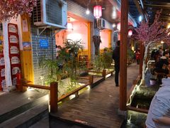 -三道苗苗鱼·美蛙黄辣丁(八里店)