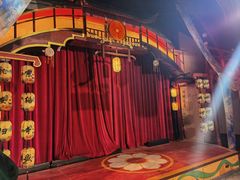 -暴风岛沉浸式体验馆(百联世纪店)