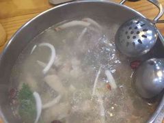 -东椰·海南椰子鸡火锅(朝阳门店)