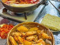 -MI WU FACTORY米屋美食工厂餐厅(绿地店)