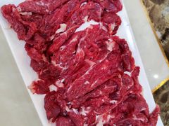 鲜嫩牛肉-潮悦牛肉火锅城(水贝店)