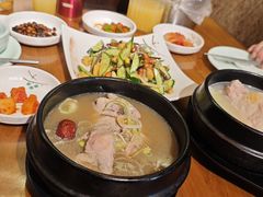-长寿参鸡汤(朝韩风情街店)