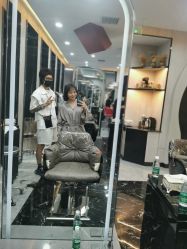 -TOP HAIR SALON