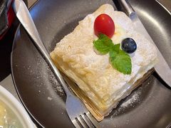 -吕氏焗小鲜•海鲜青岛菜(总店)