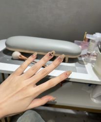 -1T·1M 日式美甲美睫