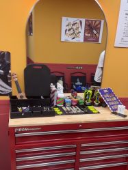 -Devilhands Barbershop男士理容店