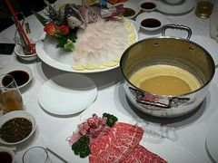 花胶黄鱼锅-行家海鲜火锅酒家(静安寺店)