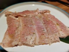 -炼火烤肉店