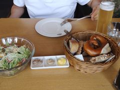 -普兰达德国餐厅·德式脆皮烤猪肘·自酿啤酒(观唐店)
