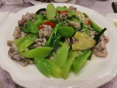 莴笋清炒牛蛙-新南华大酒店(长寿店)