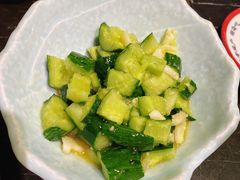 捞汁黄瓜-巴四老城区炭火蛙锅(张江店)