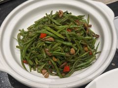 五花肉炒扁豆角-紫泥369粗粮季(鼓楼店)
