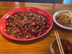 -先启半步颠·川菜小炒