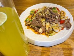 -隔壁老王·家常云南菜(花巷店)