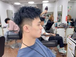 -乾健·烫染·接发SALON