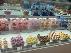 零售区-好利来(牡丹园店)