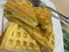 -佰搭果·广式茶餐厅(西华路店)
