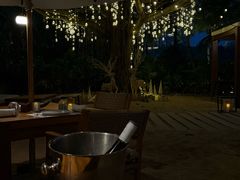-三亚艾迪逊酒店·海滩烧烤 BARBACOA·现场乐队·浪漫晚餐·烧烤海鲜