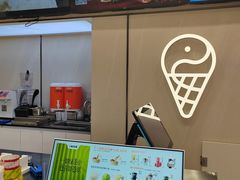 -极拉图·现制冰淇淋(梅溪湖新天地步步高店)