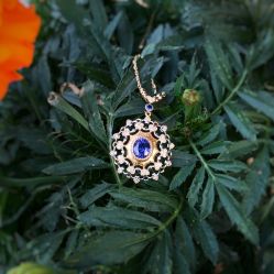 -威德钻石-克拉钻大本营(南京东路店)