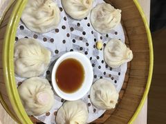 鲜虾猪肉小笼包-老上海里弄味道(知春路店)