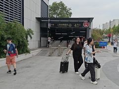 -上海动物园(地铁站)