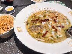 -渔语鱼新川菜Bistro(万象天地店)