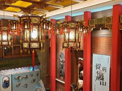 -梅龙镇酒家(南京西路总店)