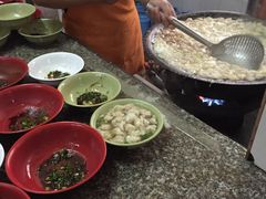 -张阿三馄饨店