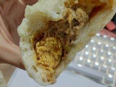 咸蛋黄超人包-老陶包子铺(南大西南村店)