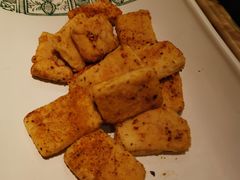 黄金爆浆豆腐-云海肴云南菜(浦江欢乐颂店)