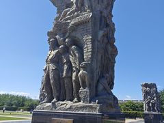 -中国人民抗日战争纪念雕塑园
