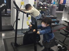 -迪卡侬(明光路店)