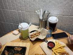 -必胜客(WOW昙华林店)