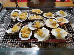 蒜蓉烤生蚝-蚝英雄鲜蚝自助专门店(长楹天街直营店)