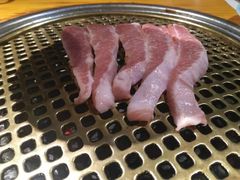 -唯成•韩国炭火烤肉 유성고기