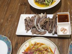 -清真·玛丽亚新疆菜主题餐厅(浙江中路店)