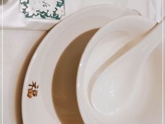 -香港百合居(LCM置汇旭辉广场店)