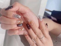 -丽心自助美甲美睫