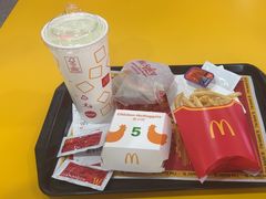 -麦当劳(呼和浩特火车站店)