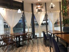 靠窗位-佳纳客牛排(华亚欢乐城店)