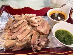 精品手扒肉-那达慕蒙古风味酒楼
