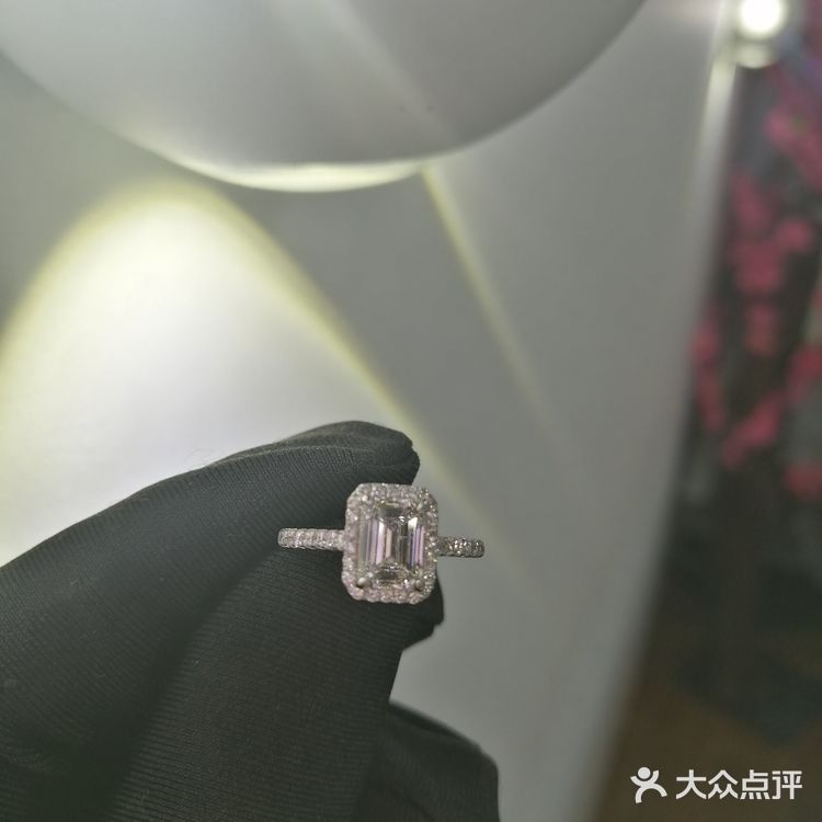 我的结婚钻戒