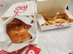-必胜客(威高广场店)