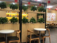 -华莱士·全鸡汉堡(光华路店)