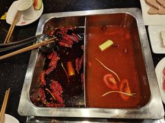 -百年川椒重庆老火锅(光谷店)